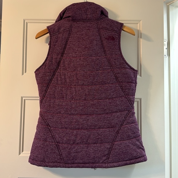 The North Face purple puffer vest, medium - Picture 5 of 9
